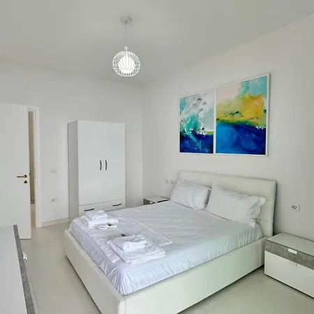 London Olea Drimades Villa *
