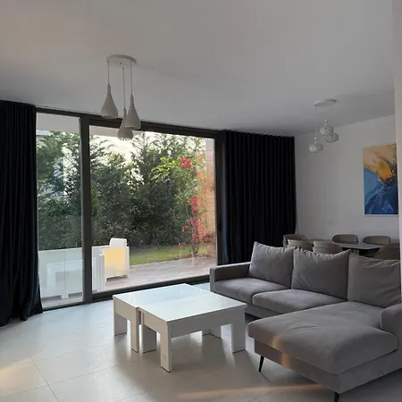 London Olea Drimades Villa Himarë