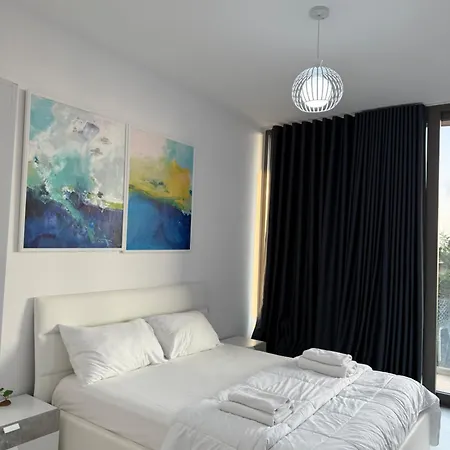London Olea Drimades Villa *